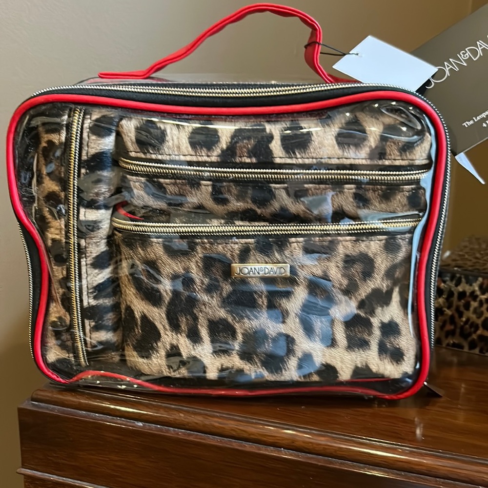 Joan & David 4 piece toiletry set. NWT